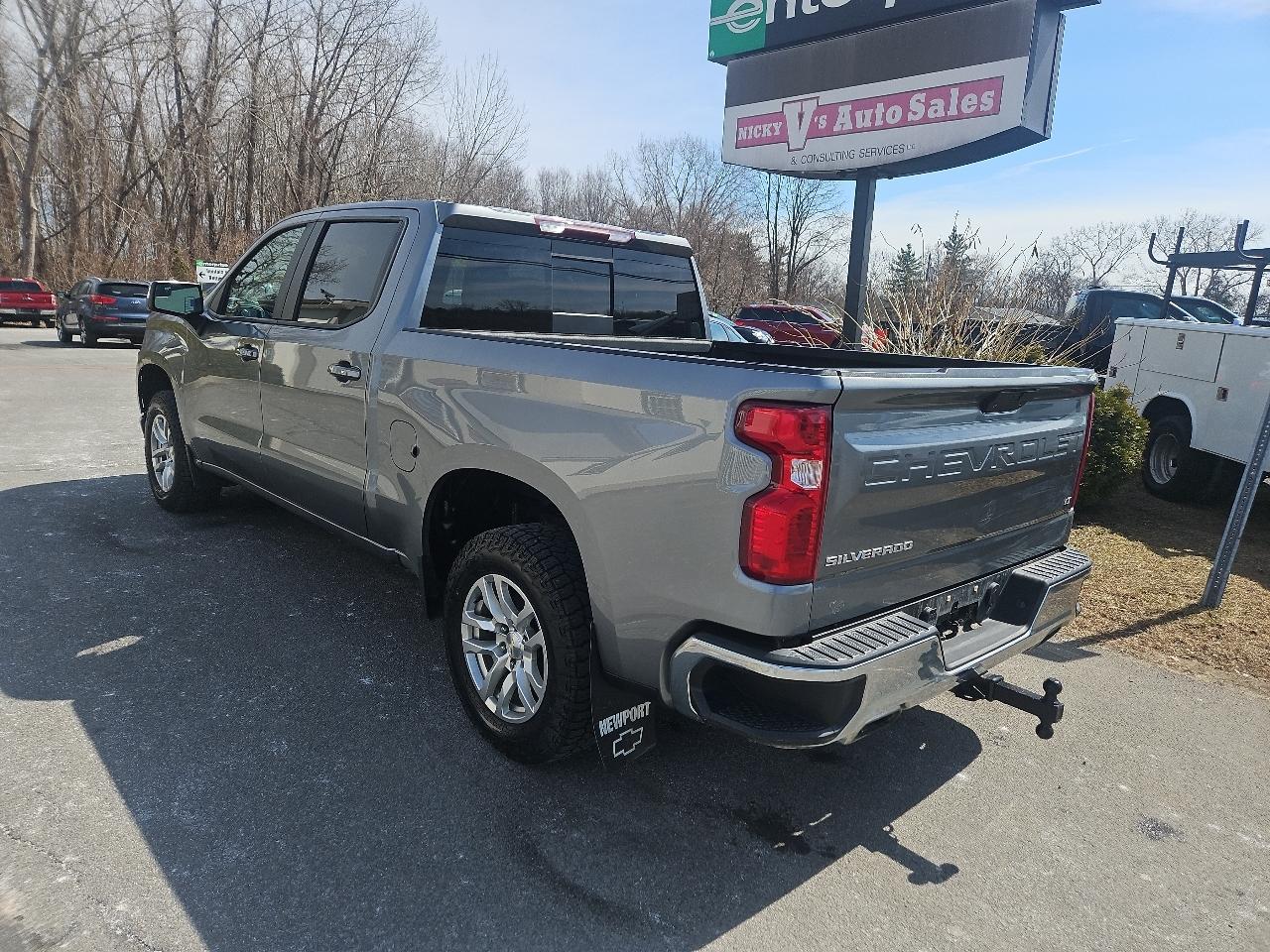 Chevrolet Silverado 1500 4WD Crew Cab 147" LT 2019
