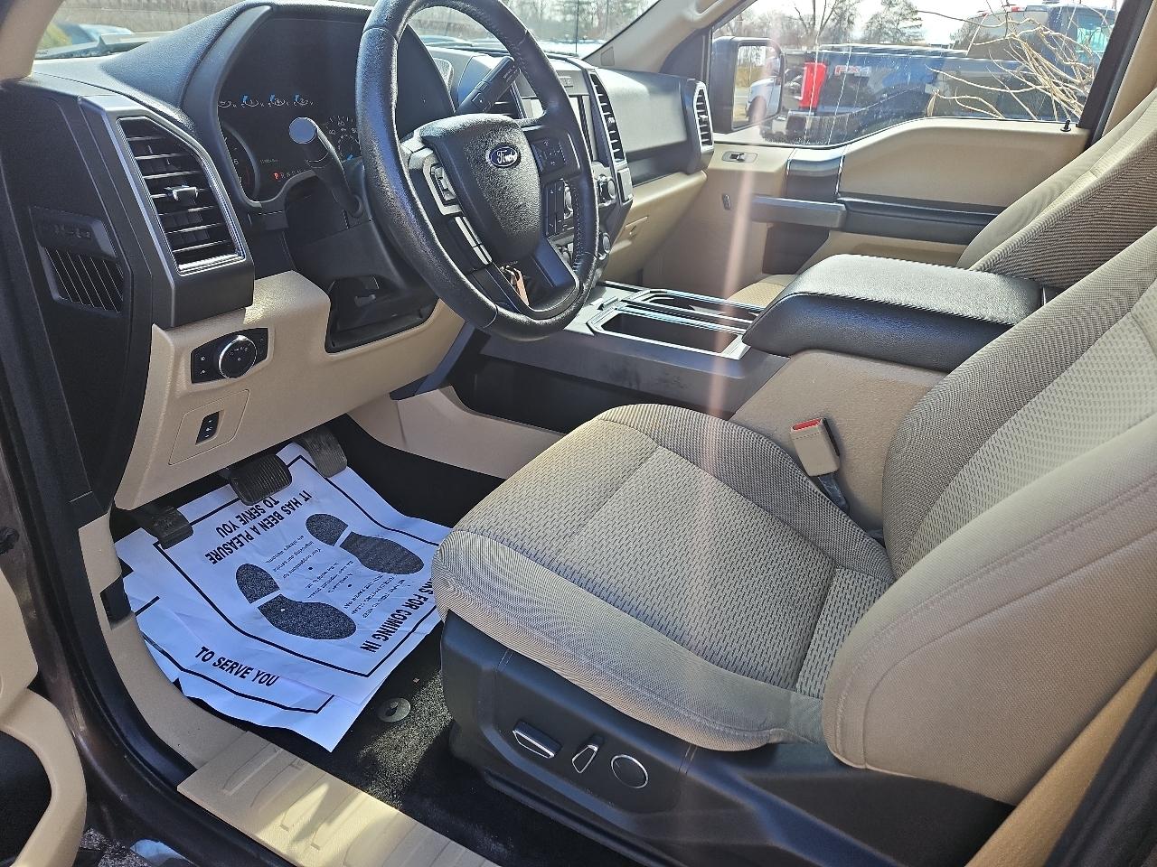 Ford F-150 XLT 4WD SuperCrew 5.5' Box 2017