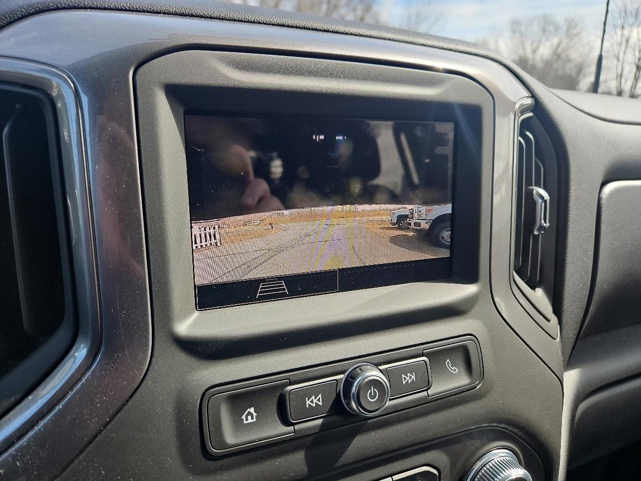 GMC Sierra 3500HD CC 4WD Crew Cab 177" WB, 60" CA Pro 2025