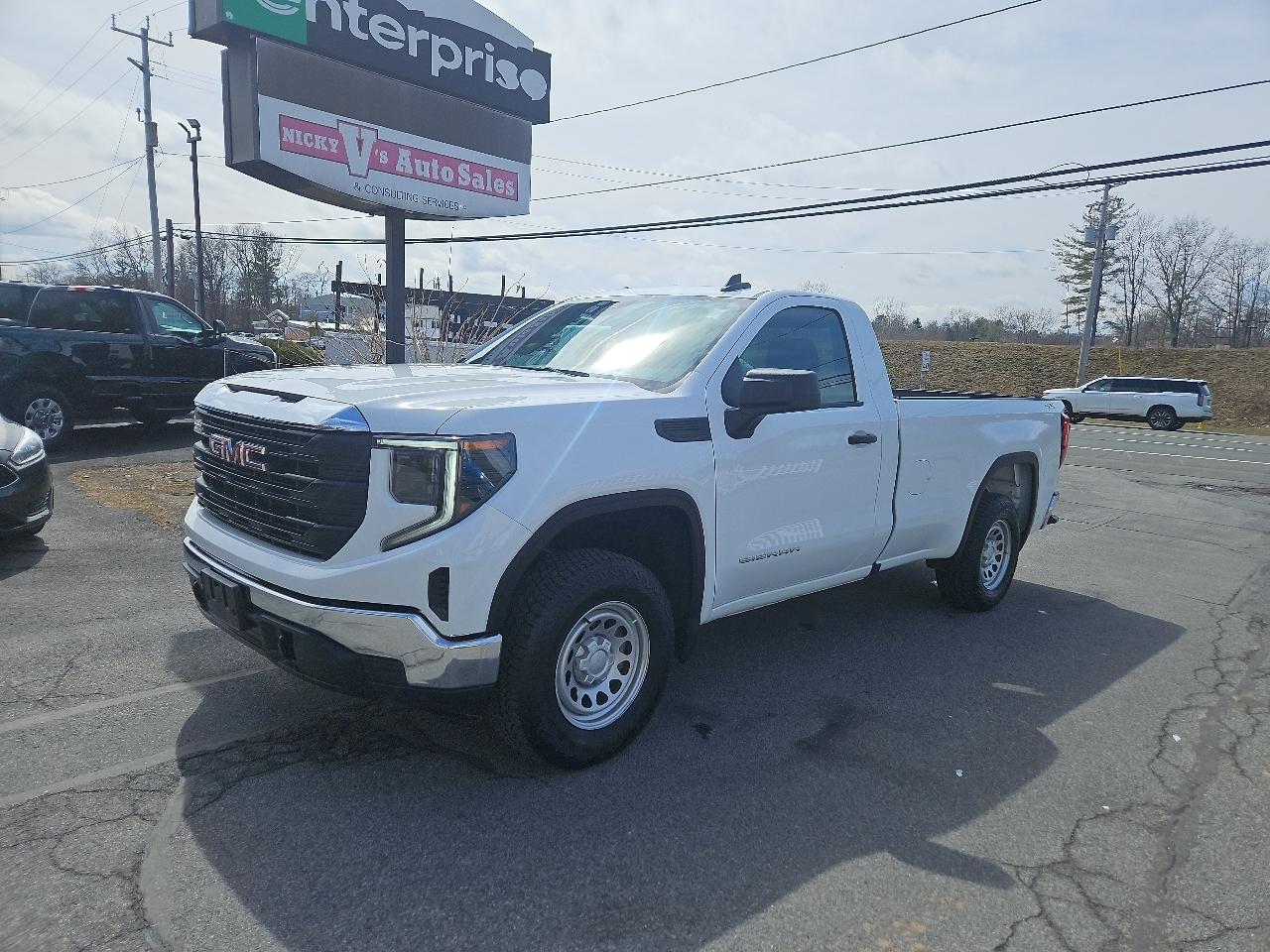 GMC Sierra 1500 4WD Reg Cab 140" Pro 2025