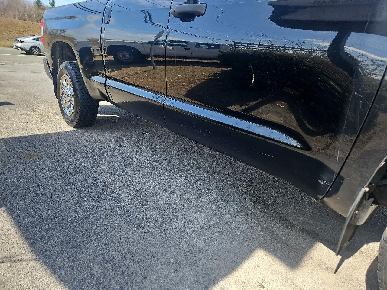 Toyota Tundra 4WD Truck Double Cab 4.6L V8 6-Spd AT SR5 (Natl) 2016