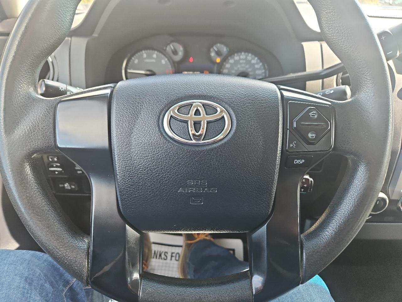 Toyota Tundra 4WD Truck Double Cab 4.6L V8 6-Spd AT SR5 (Natl) 2016