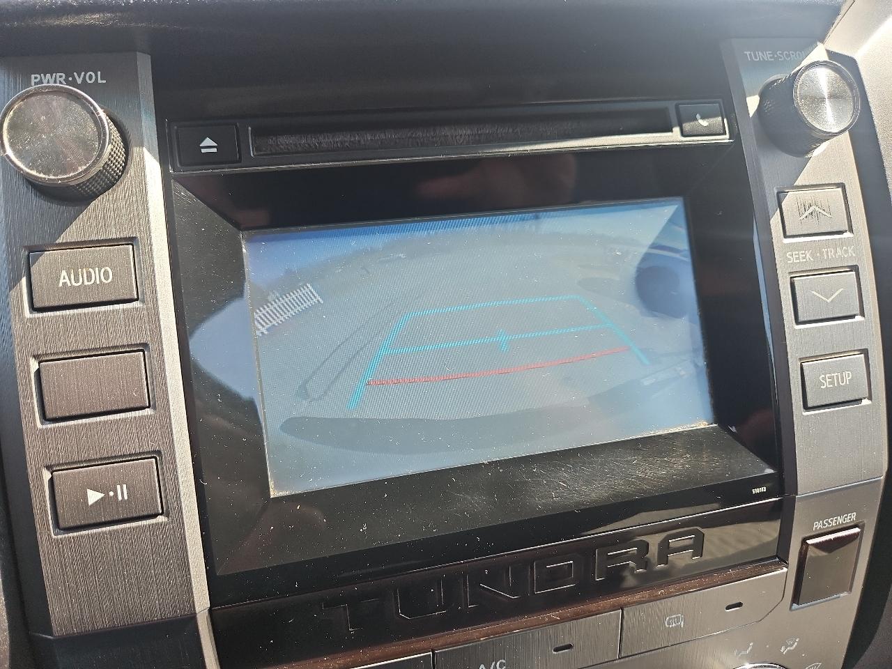 Toyota Tundra 4WD Truck Double Cab 4.6L V8 6-Spd AT SR5 (Natl) 2016