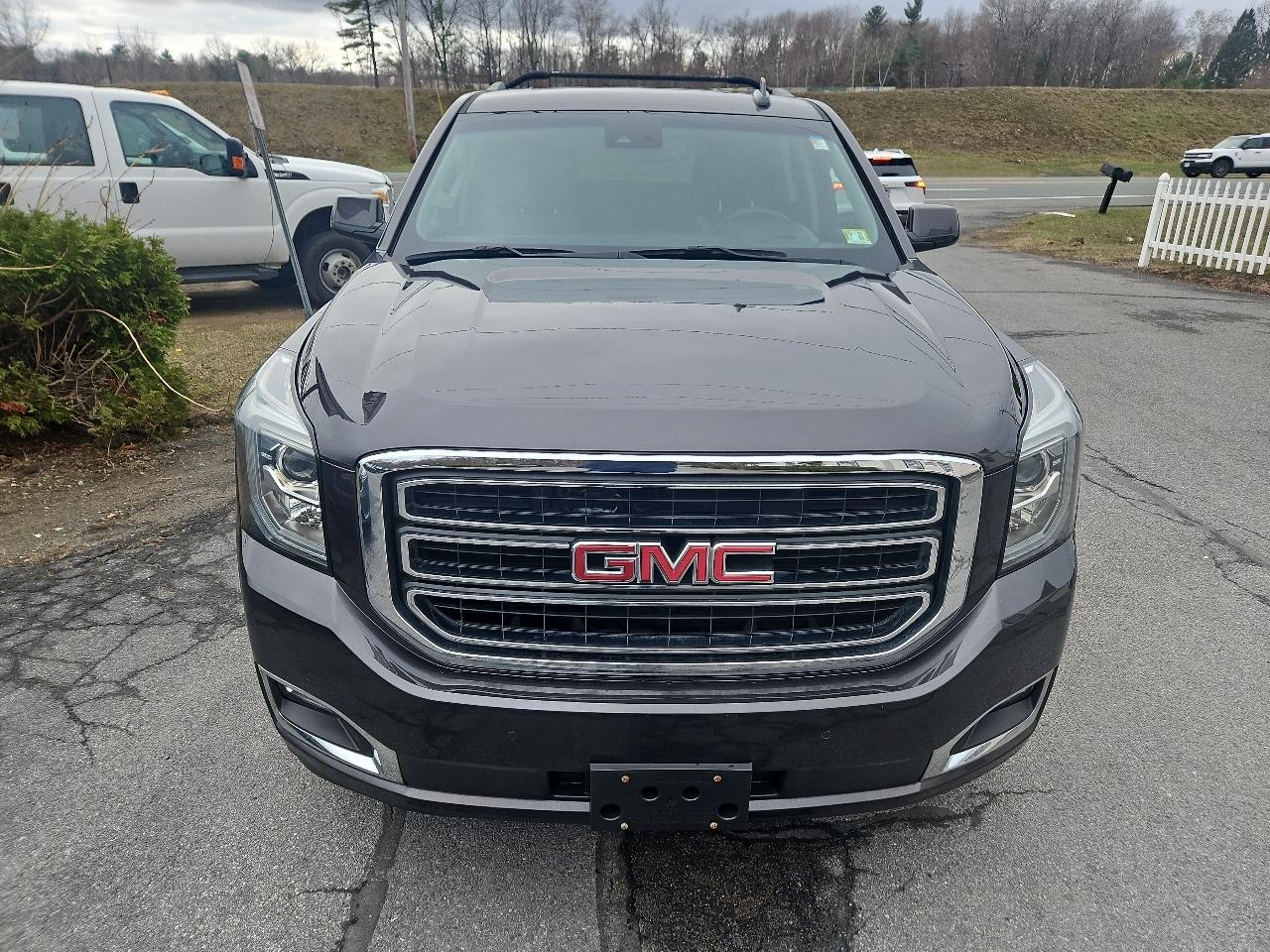 GMC Yukon 4WD 4dr SLT 2017