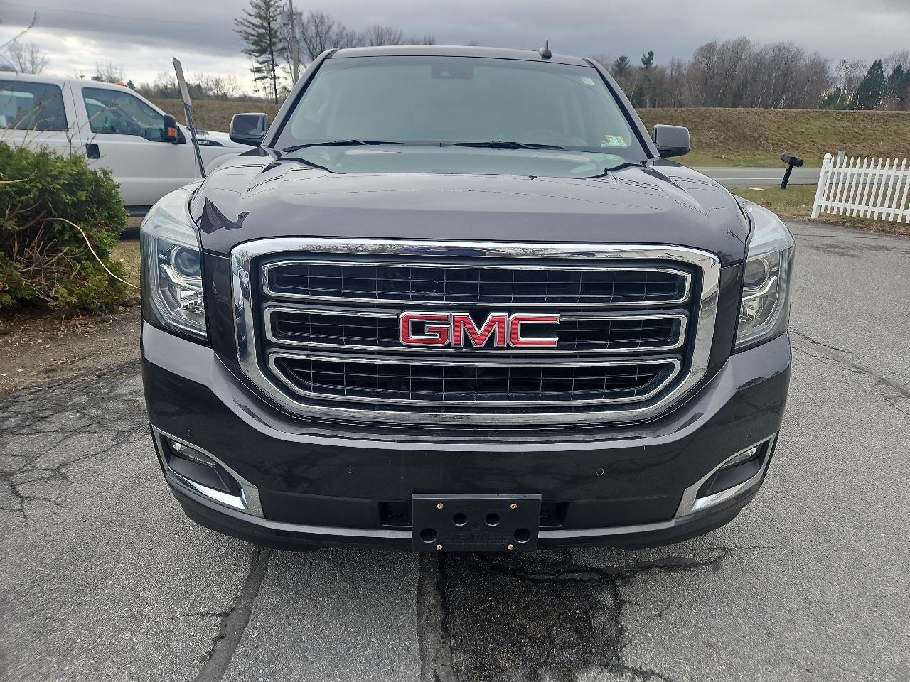 GMC Yukon 4WD 4dr SLT 2017