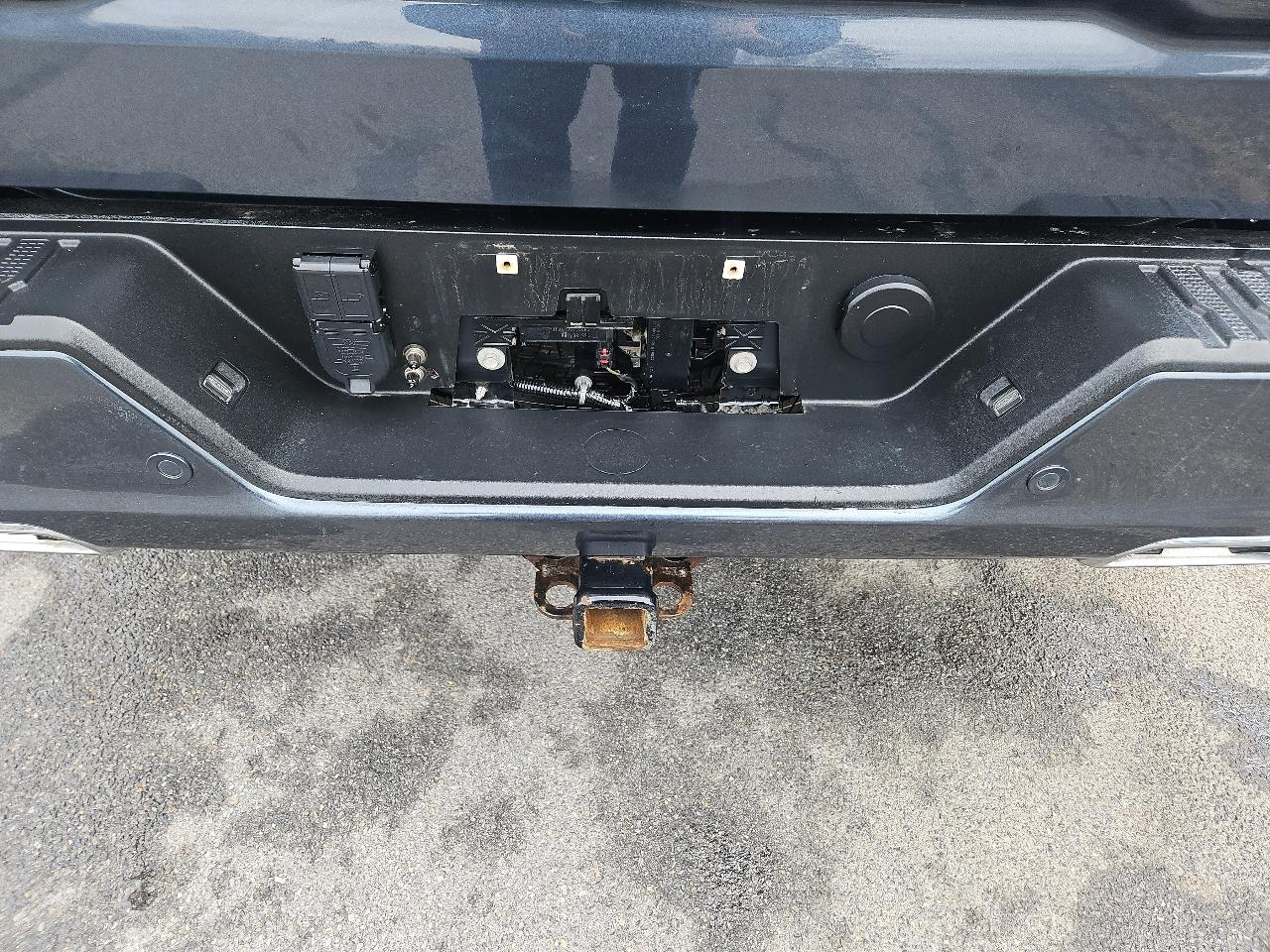 GMC Sierra 1500 4WD Crew Cab 147" AT4 2021