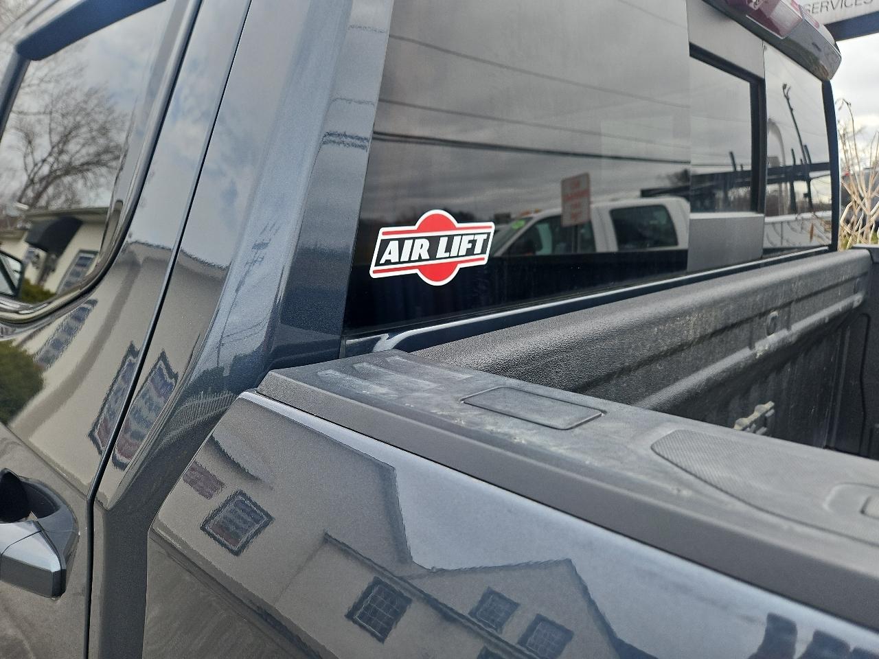 GMC Sierra 1500 4WD Crew Cab 147" AT4 2021