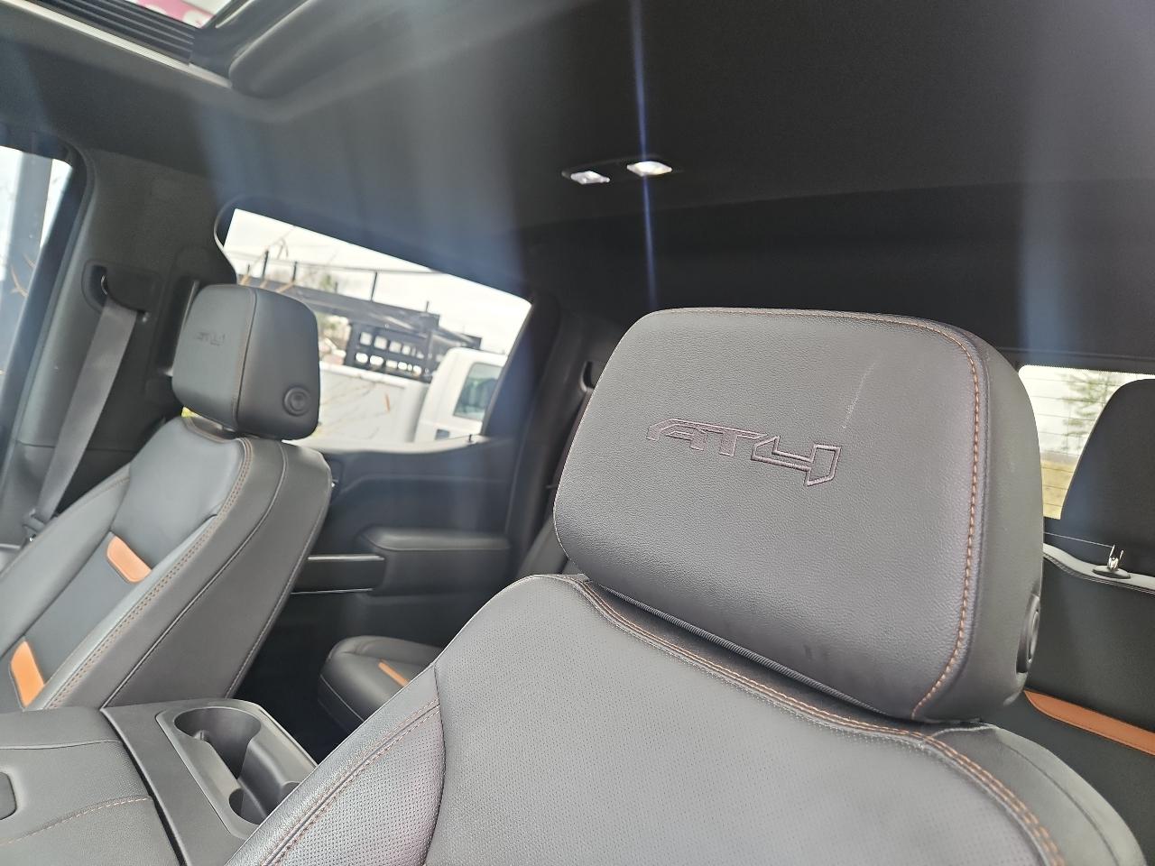 GMC Sierra 1500 4WD Crew Cab 147" AT4 2021