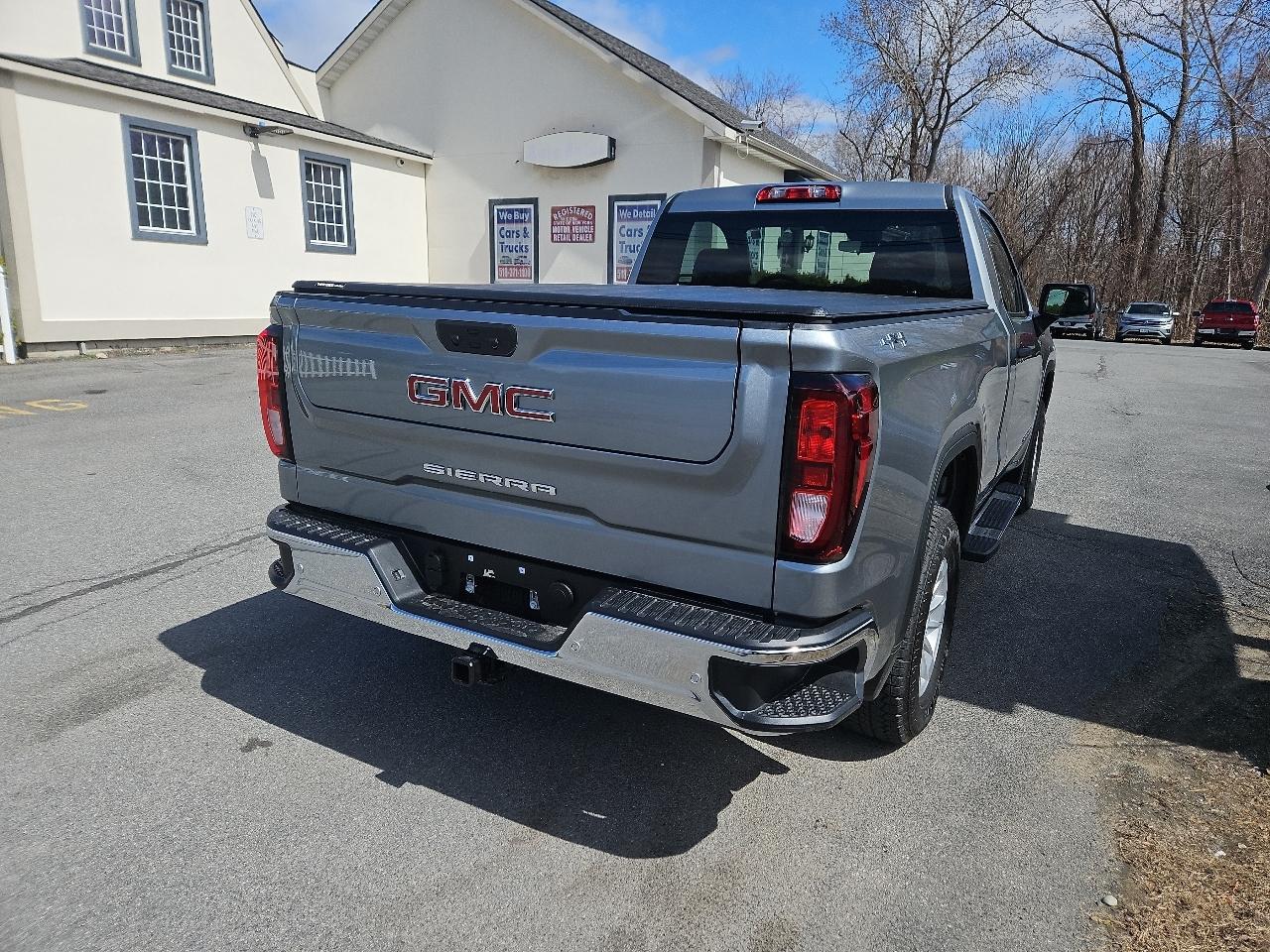 GMC Sierra 1500 4WD Reg Cab 126" Pro 2025