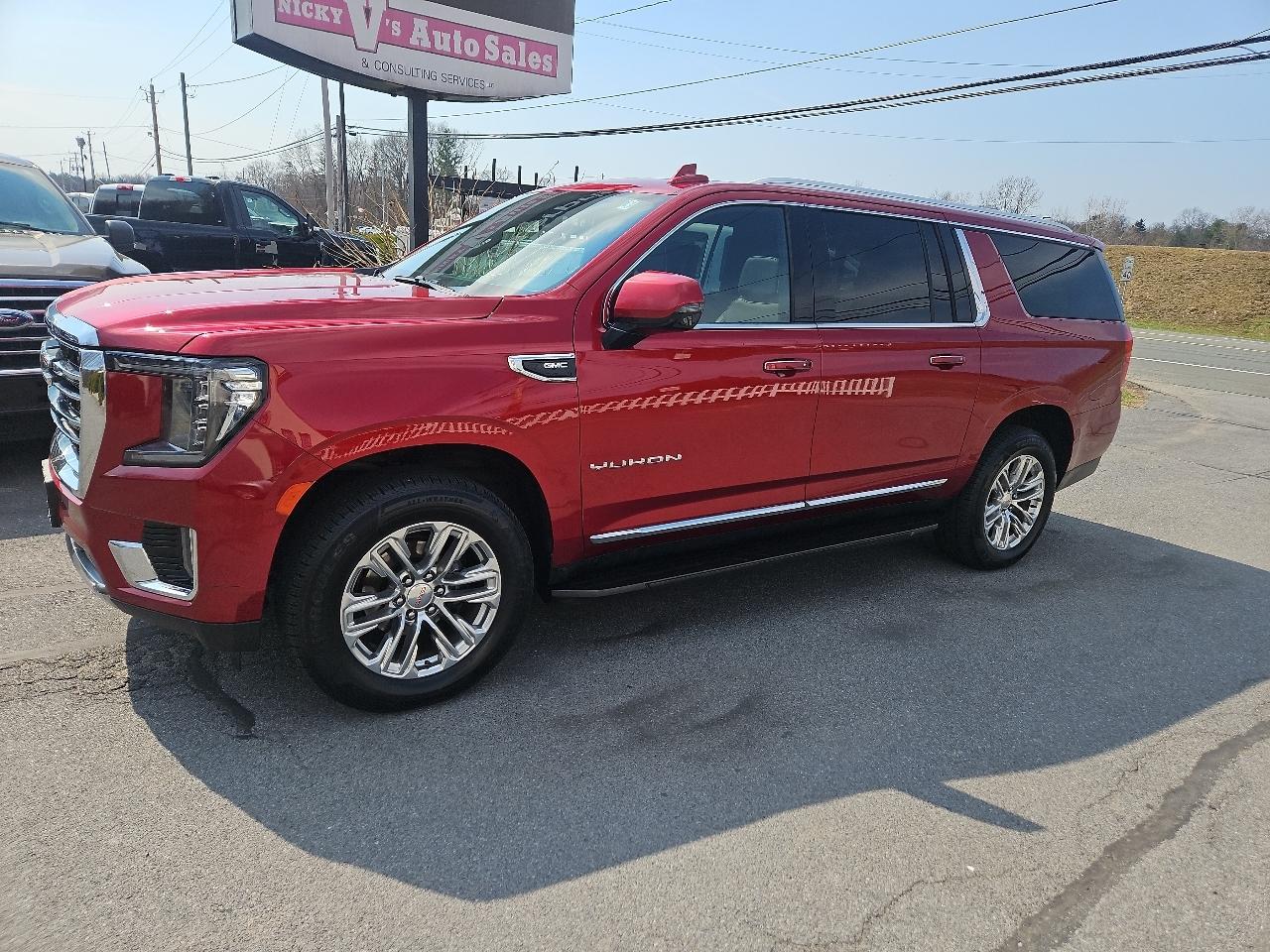 GMC Yukon XL 4WD 4dr SLT 2021