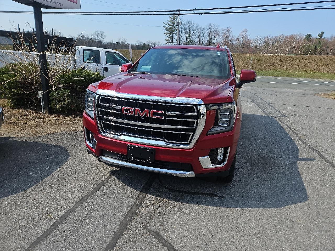 GMC Yukon XL 4WD 4dr SLT 2021