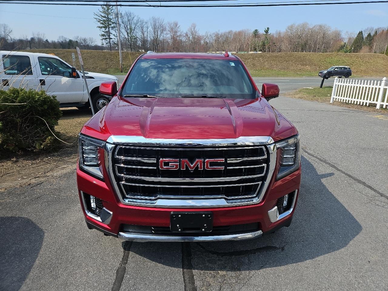 GMC Yukon XL 4WD 4dr SLT 2021