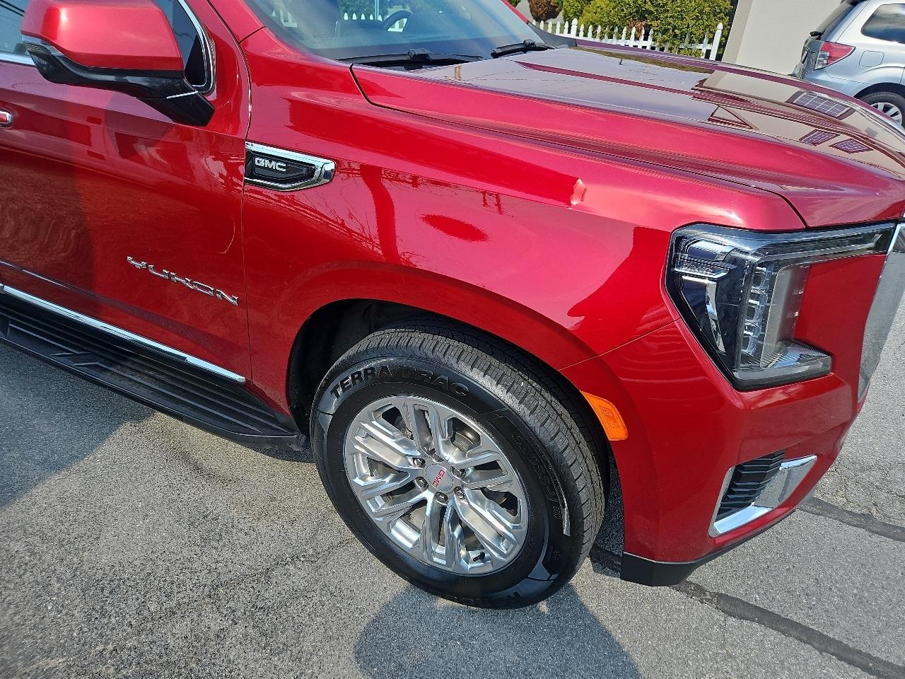 GMC Yukon XL 4WD 4dr SLT 2021