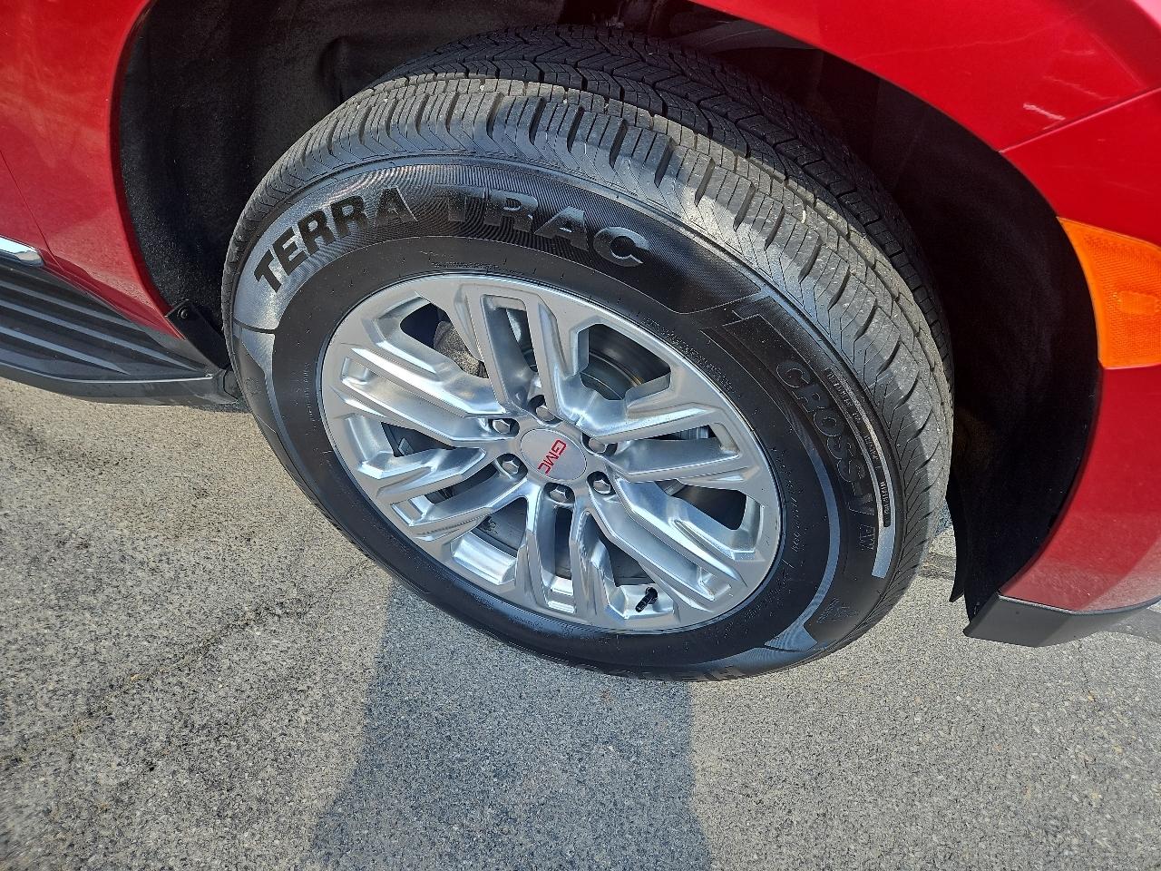 GMC Yukon XL 4WD 4dr SLT 2021