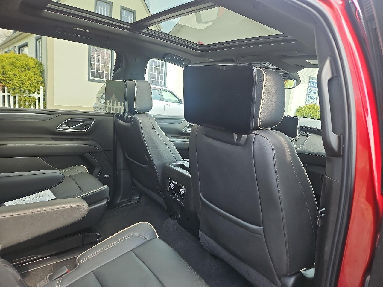 GMC Yukon XL 4WD 4dr SLT 2021