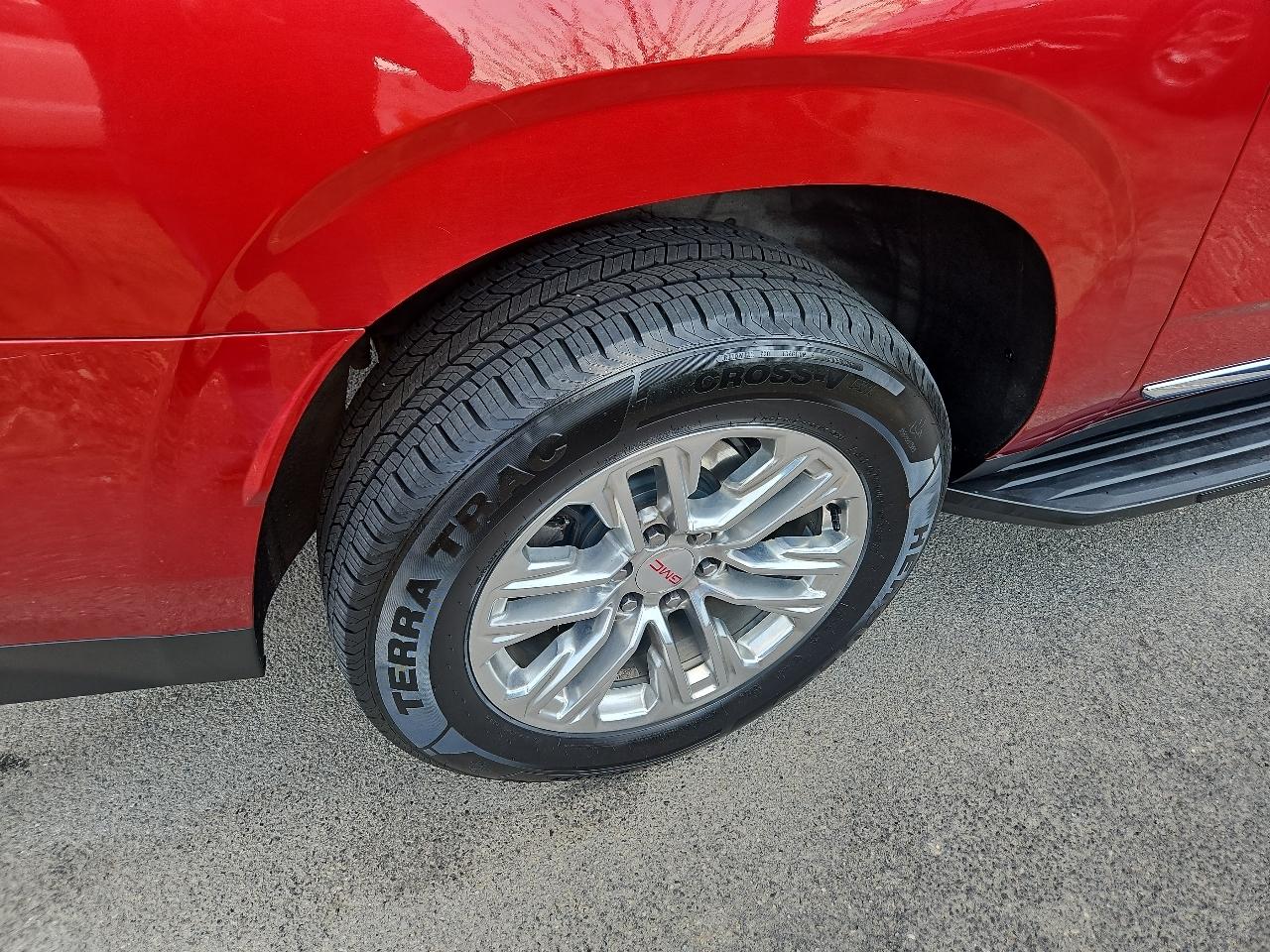 GMC Yukon XL 4WD 4dr SLT 2021