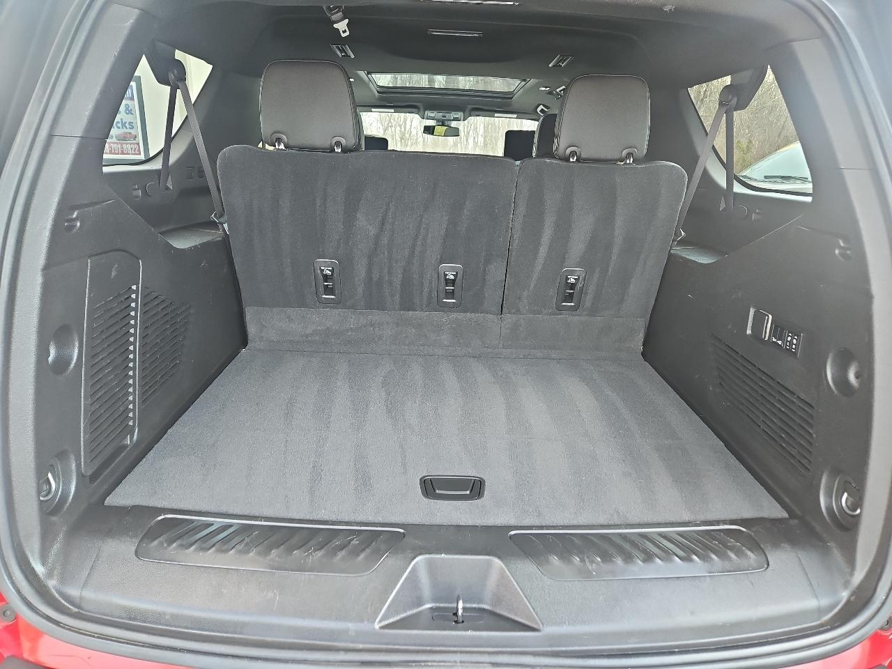 GMC Yukon XL 4WD 4dr SLT 2021