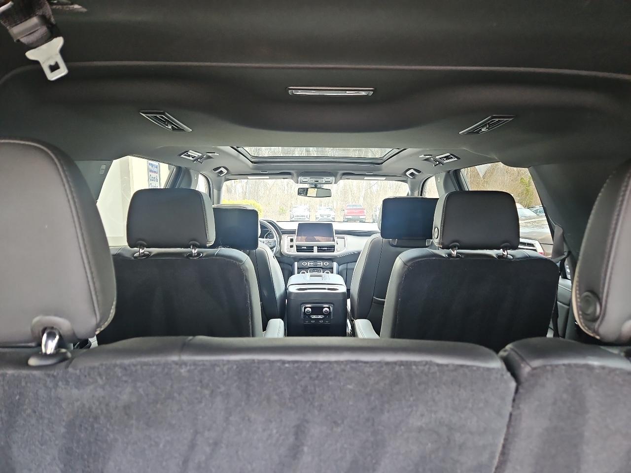 GMC Yukon XL 4WD 4dr SLT 2021