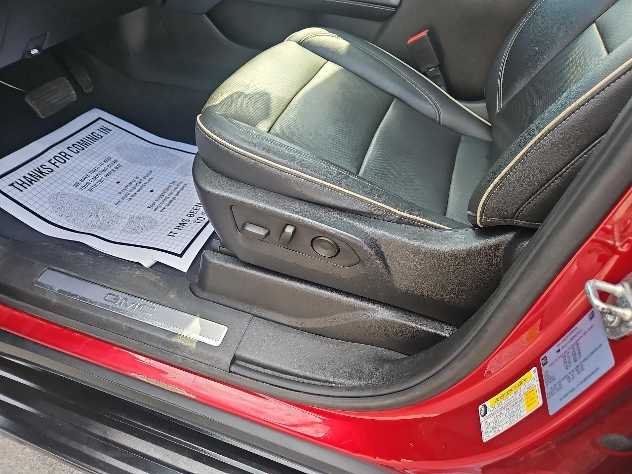 GMC Yukon XL 4WD 4dr SLT 2021