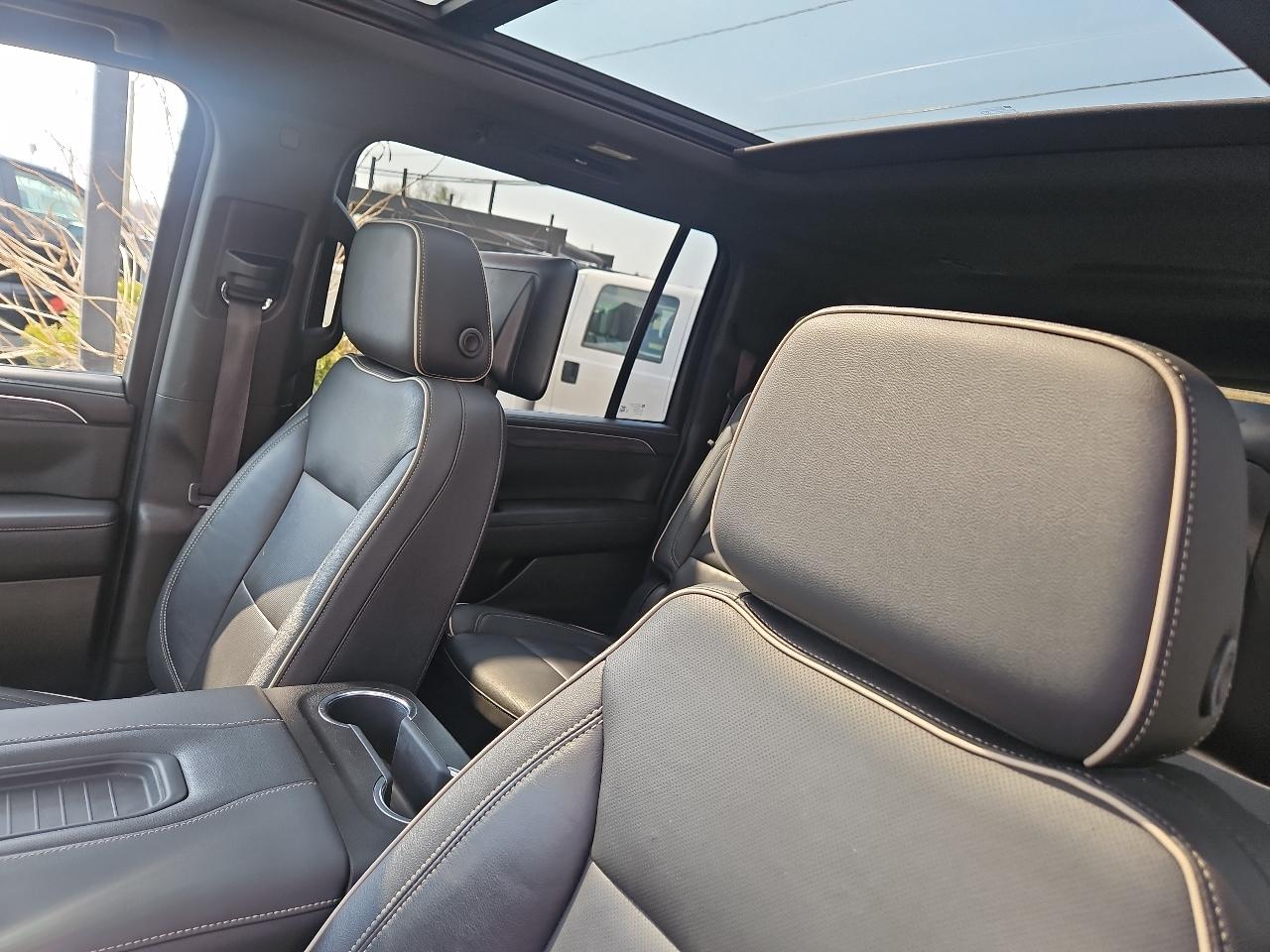 GMC Yukon XL 4WD 4dr SLT 2021