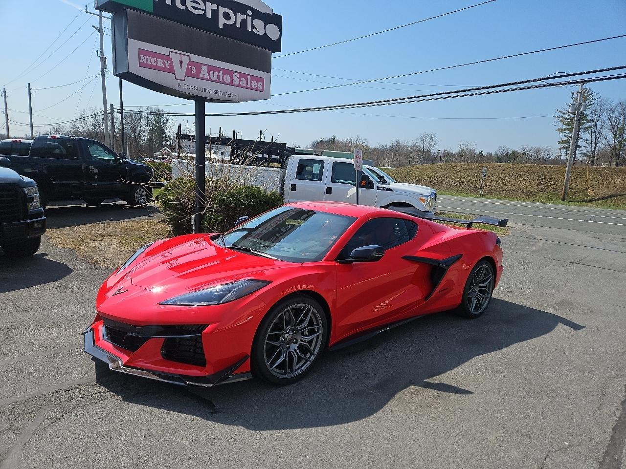 Chevrolet Corvette 2dr Z06 Cpe w/3LZ 2023