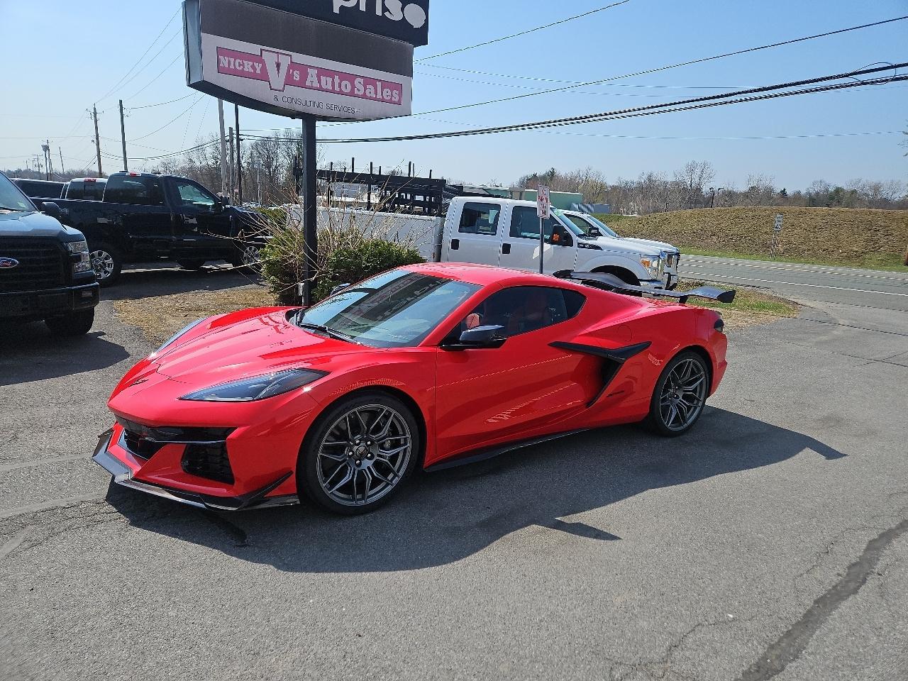 Chevrolet Corvette 2dr Z06 Cpe w/3LZ 2023