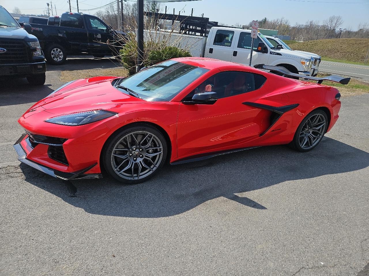 Chevrolet Corvette 2dr Z06 Cpe w/3LZ 2023