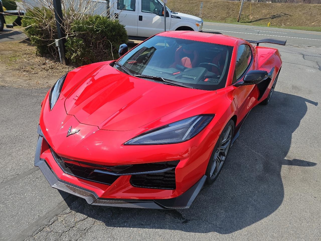 Chevrolet Corvette 2dr Z06 Cpe w/3LZ 2023