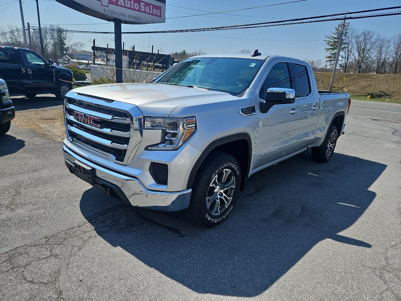 GMC Sierra 1500 Limited 4WD Double Cab 147" SLE 2022