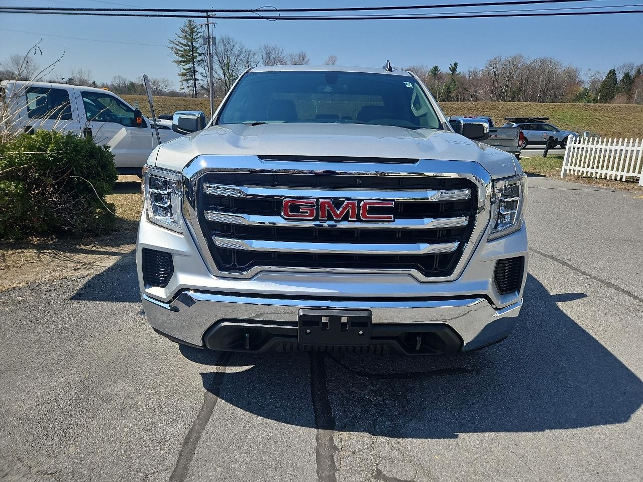 GMC Sierra 1500 Limited 4WD Double Cab 147" SLE 2022