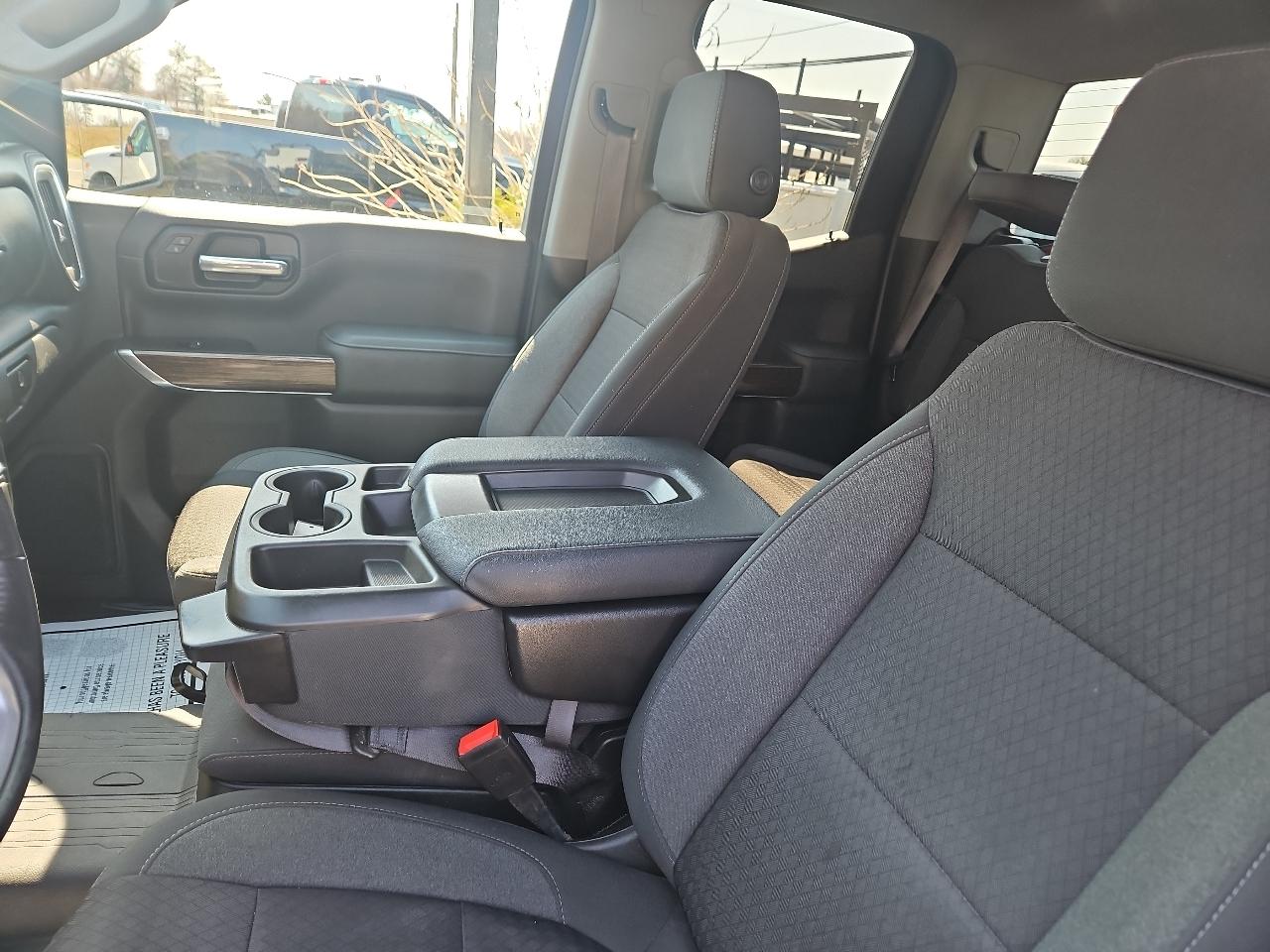 GMC Sierra 1500 Limited 4WD Double Cab 147" SLE 2022