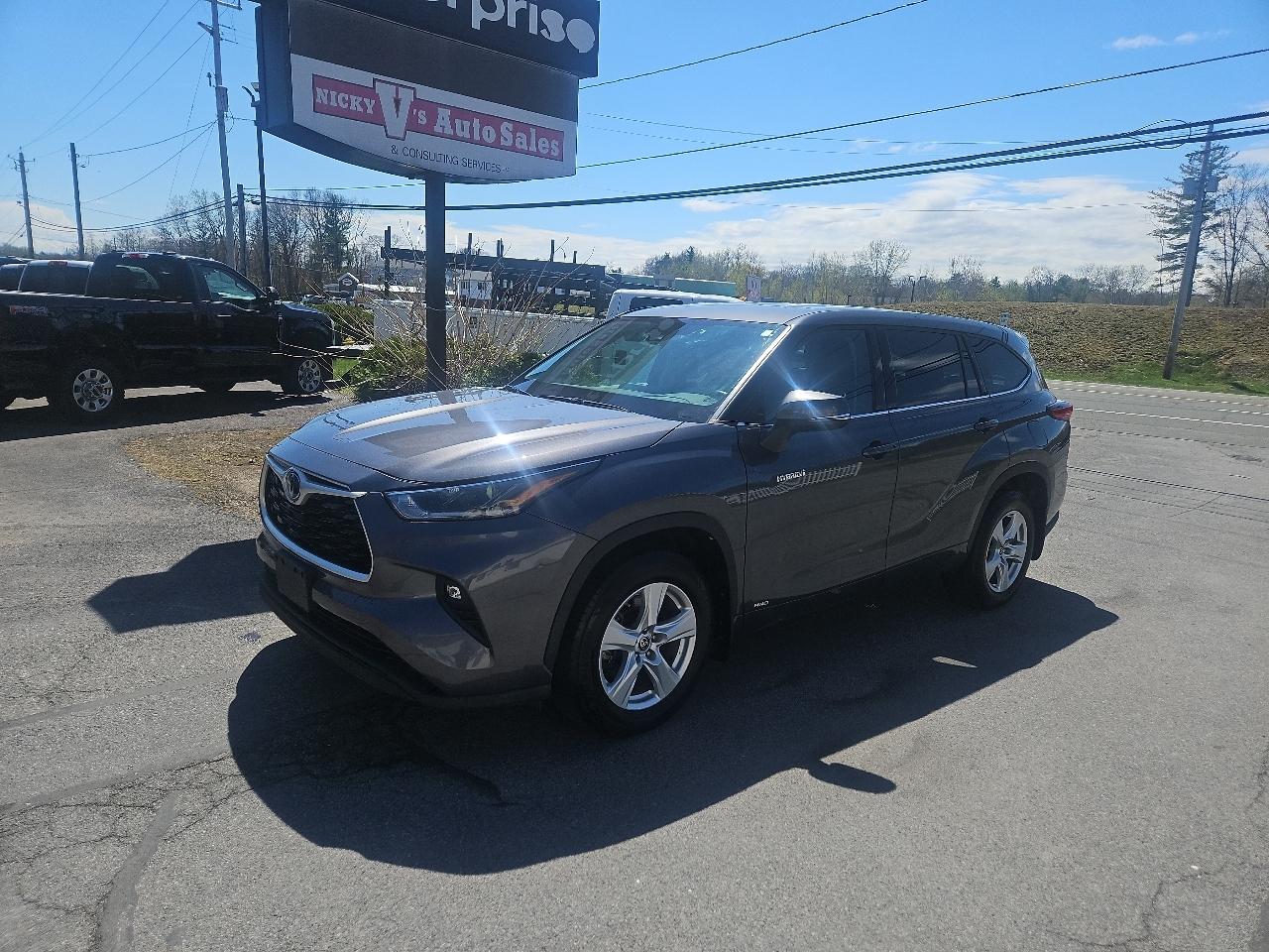 Toyota Highlander Hybrid LE AWD (Natl) 2021