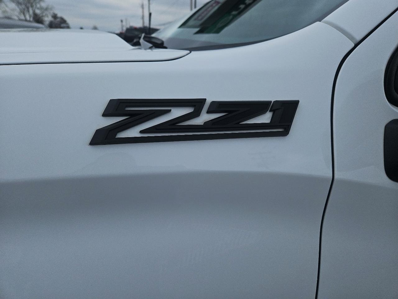 Chevrolet Silverado 1500 4WD Crew Cab 147" LT Trail Boss 2021