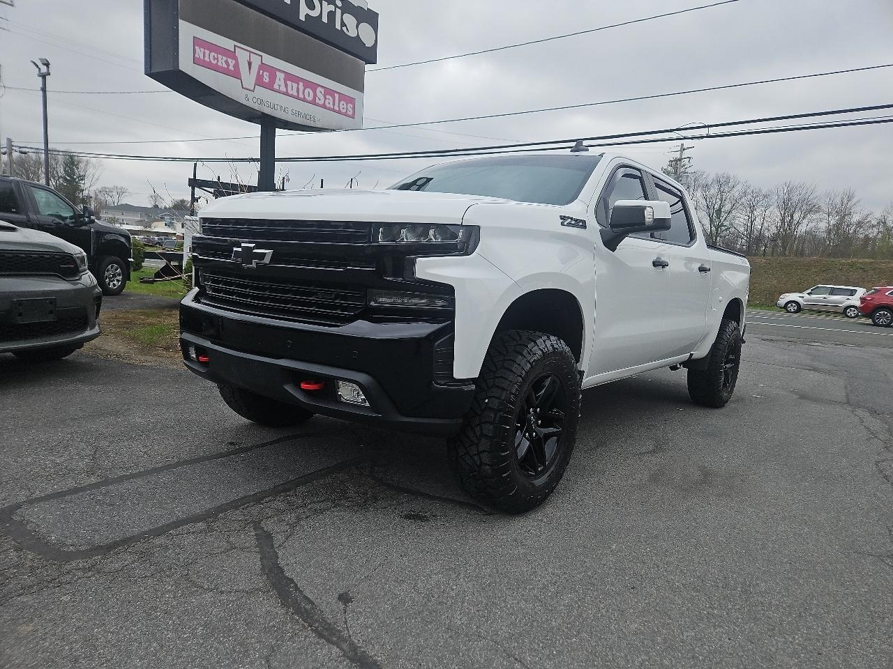 Chevrolet Silverado 1500 4WD Crew Cab 147" LT Trail Boss 2021
