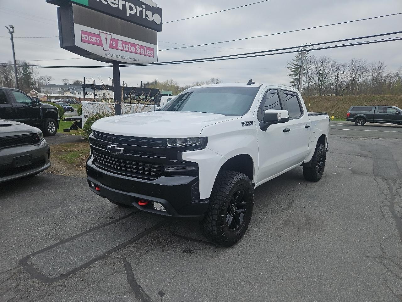 Chevrolet Silverado 1500 4WD Crew Cab 147" LT Trail Boss 2021