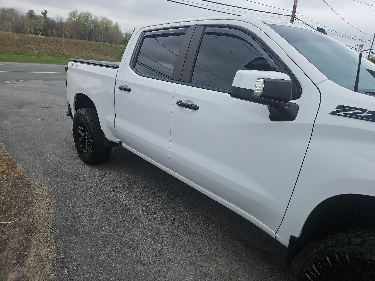 Chevrolet Silverado 1500 4WD Crew Cab 147" LT Trail Boss 2021
