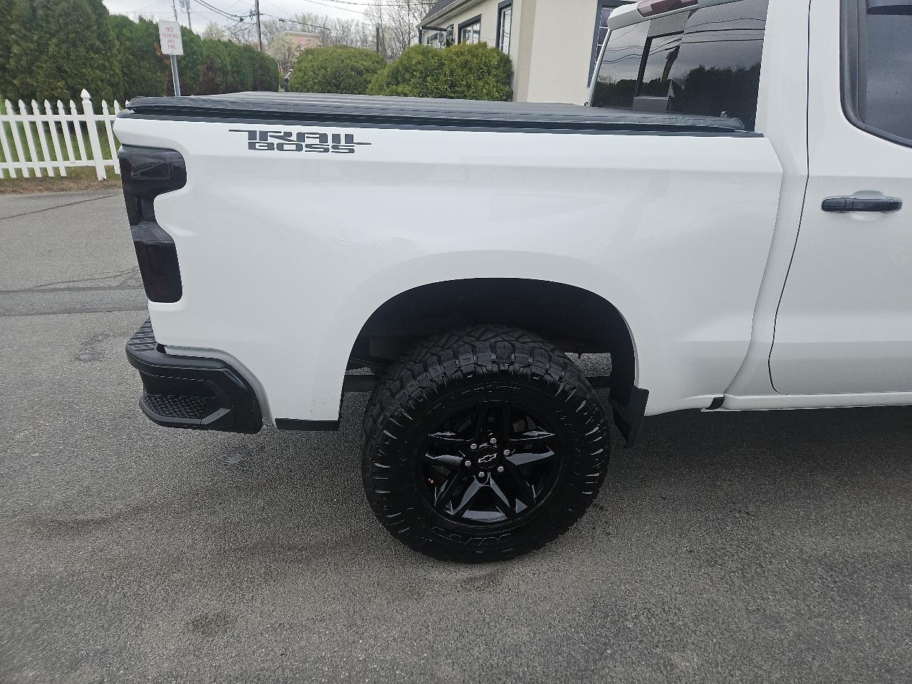 Chevrolet Silverado 1500 4WD Crew Cab 147" LT Trail Boss 2021