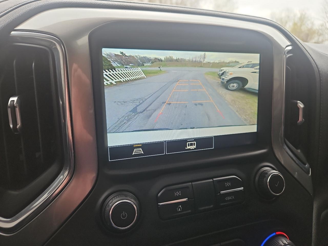 Chevrolet Silverado 1500 4WD Crew Cab 147" LT Trail Boss 2021