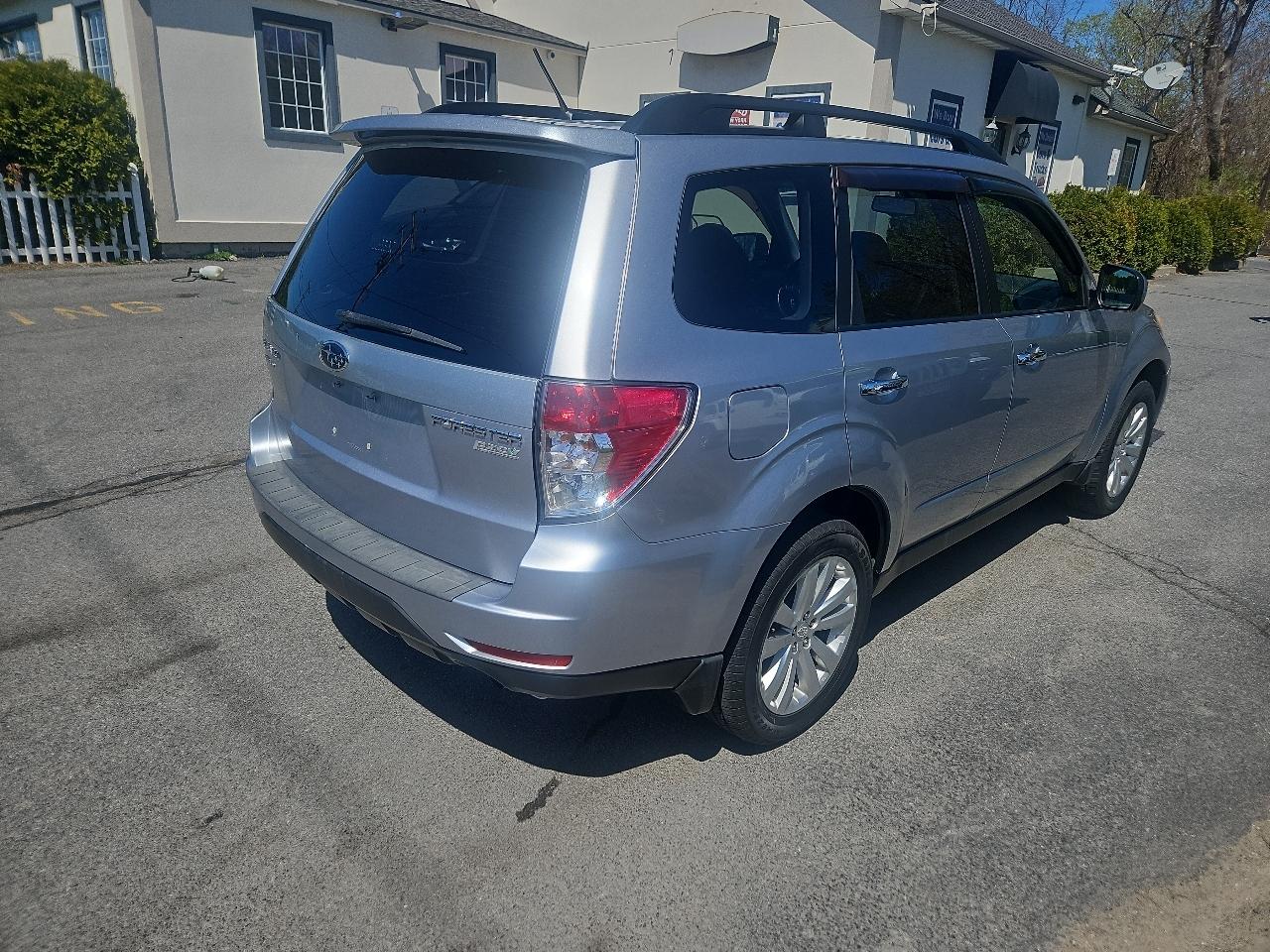 Subaru Forester 4dr Auto 2.5X Limited 2013