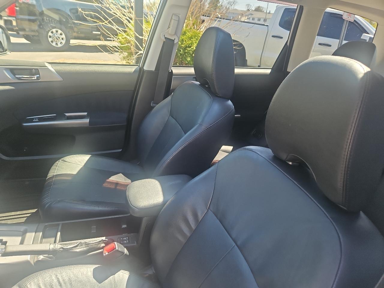 Subaru Forester 4dr Auto 2.5X Limited 2013