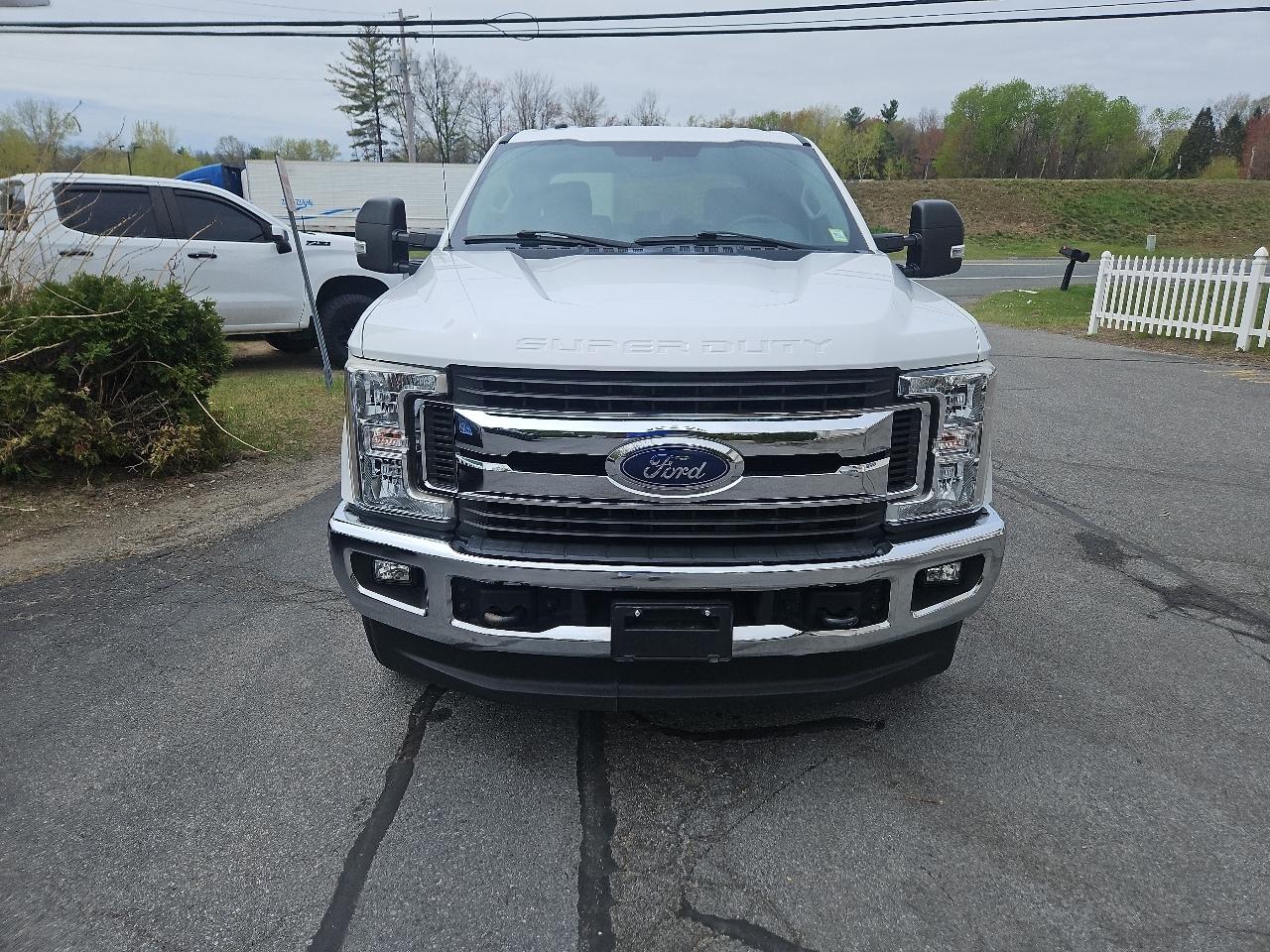 Ford Super Duty F-250 SRW XLT 4WD Crew Cab 6.75' Box 2019