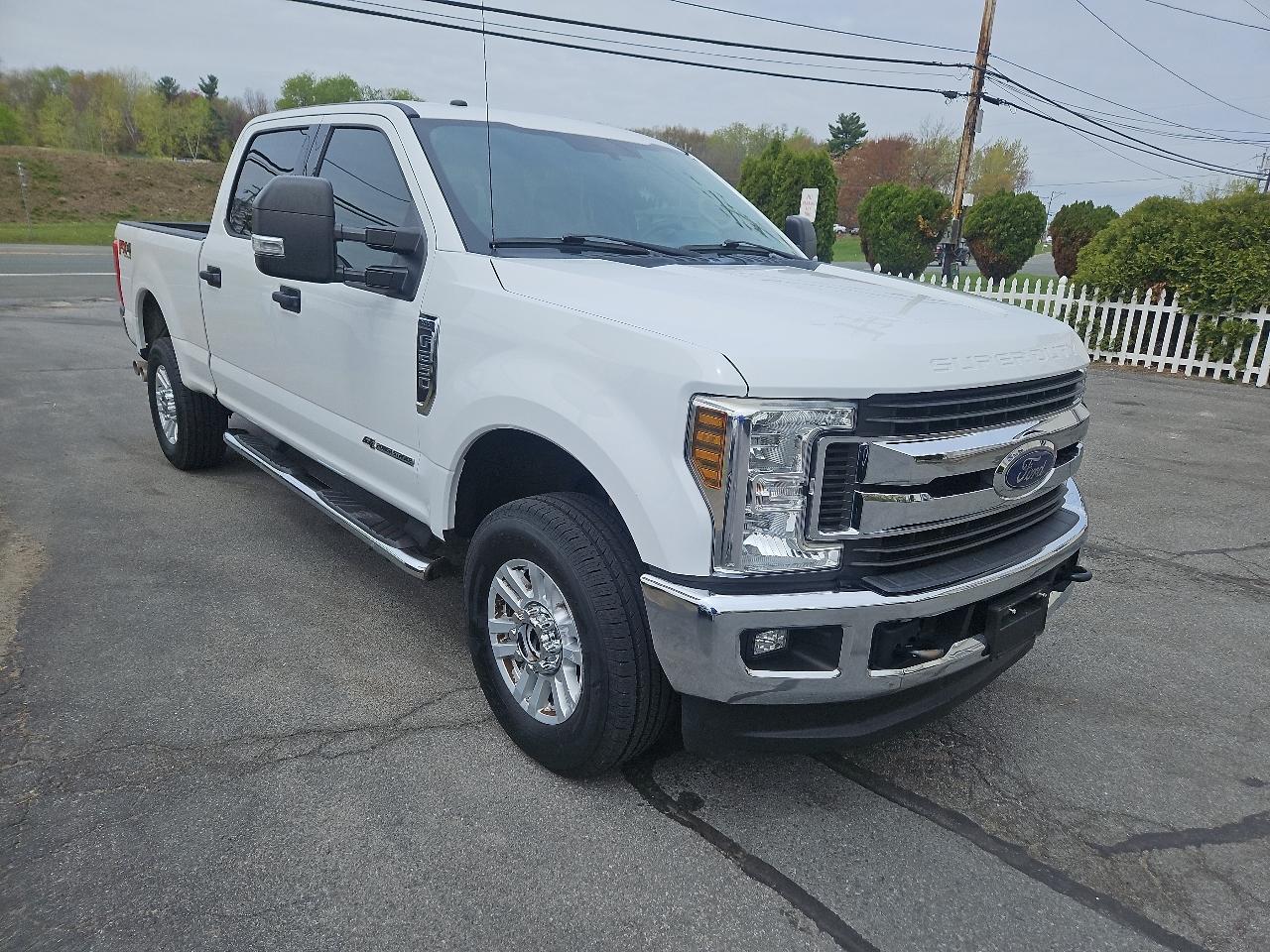 Ford Super Duty F-250 SRW XLT 4WD Crew Cab 6.75' Box 2019