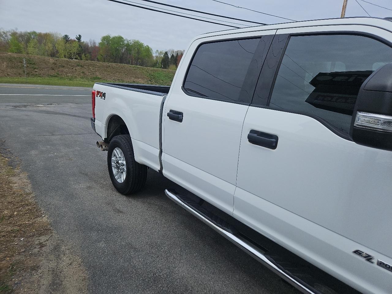 Ford Super Duty F-250 SRW XLT 4WD Crew Cab 6.75' Box 2019