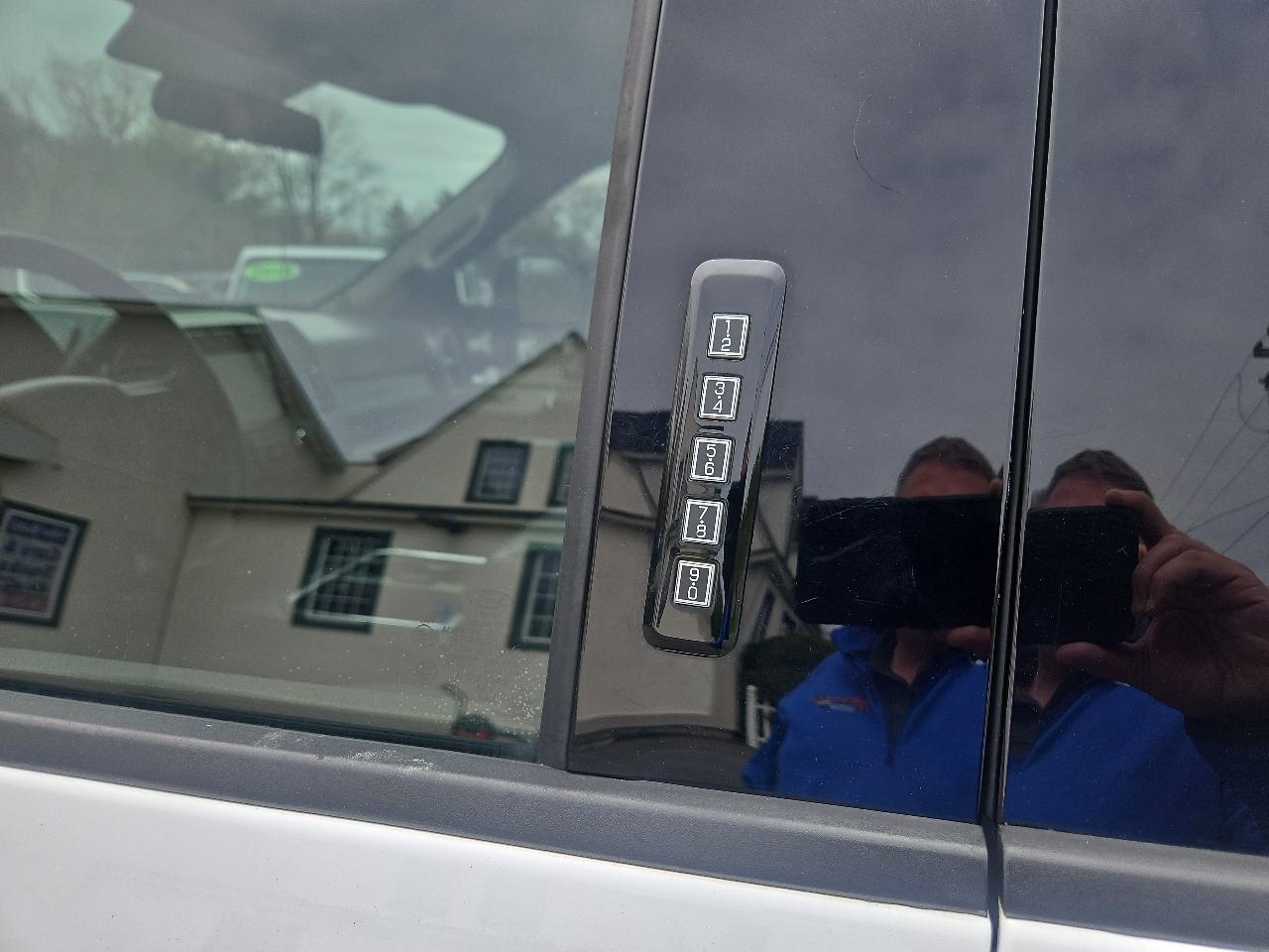 Ford Super Duty F-250 SRW XLT 4WD Crew Cab 6.75' Box 2019