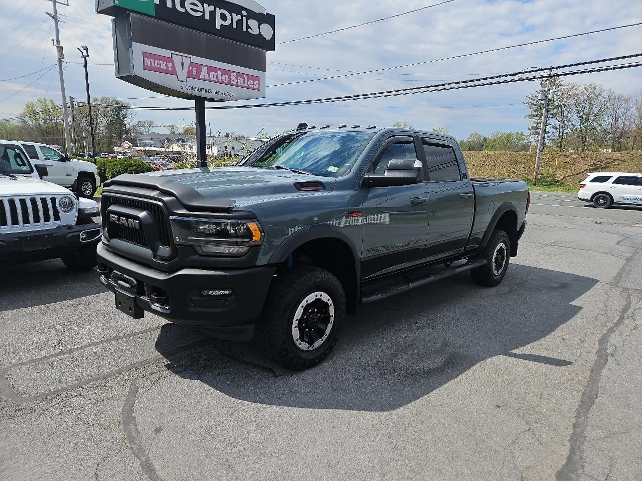 RAM 2500 Power Wagon 4x4 Crew Cab 6'4" Box 2021