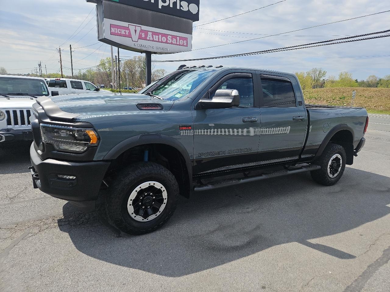 RAM 2500 Power Wagon 4x4 Crew Cab 6'4" Box 2021