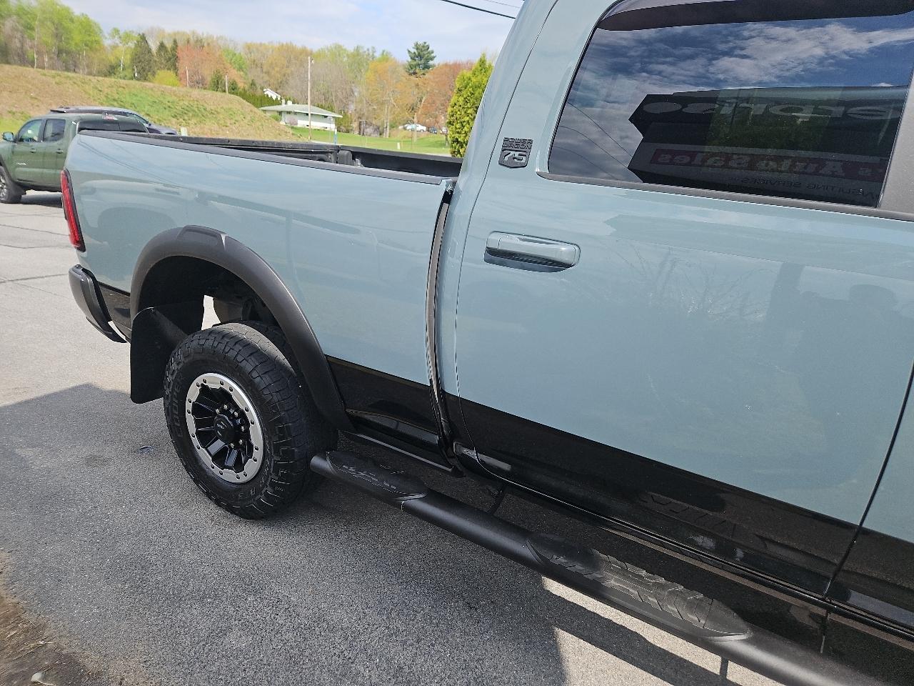 RAM 2500 Power Wagon 4x4 Crew Cab 6'4" Box 2021