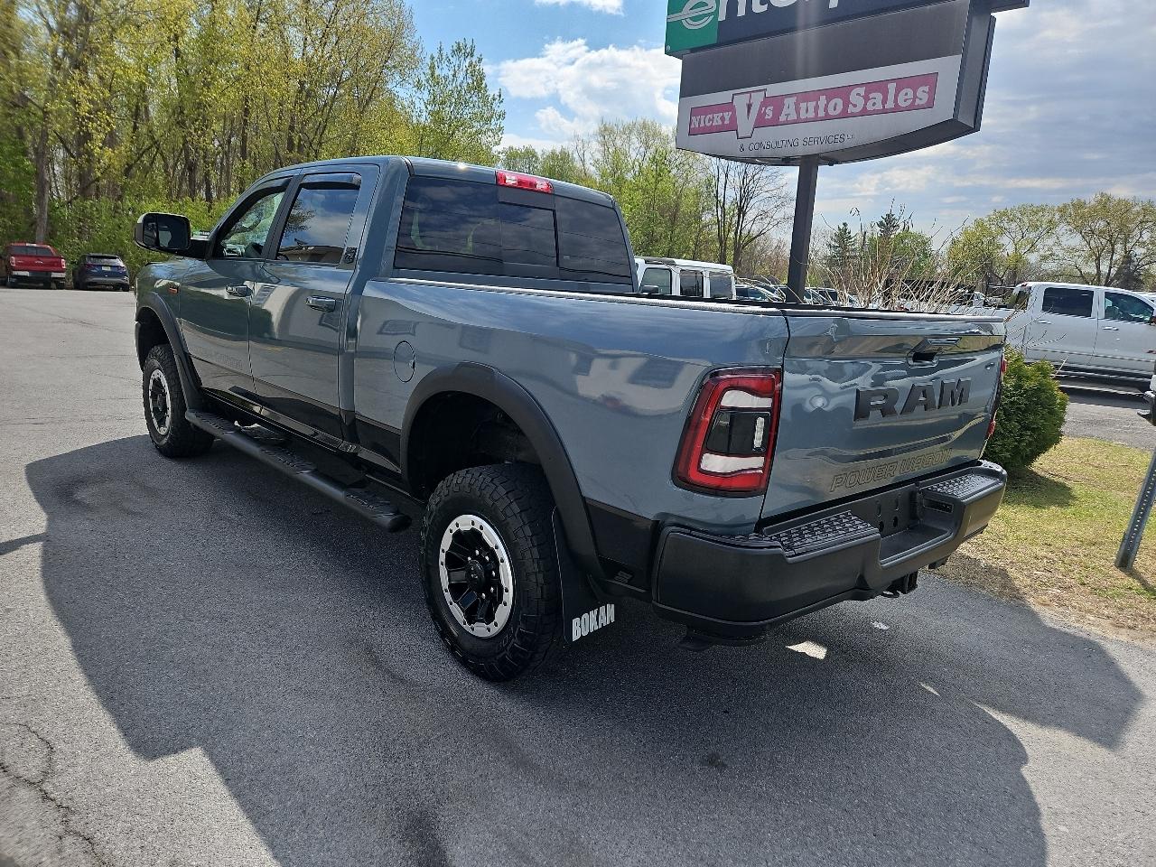RAM 2500 Power Wagon 4x4 Crew Cab 6'4" Box 2021