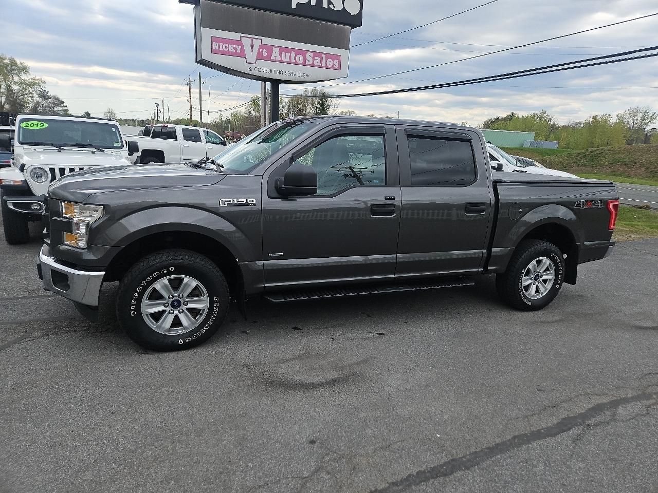 Ford F-150 XLT 4WD SuperCrew 5.5' Box 2017