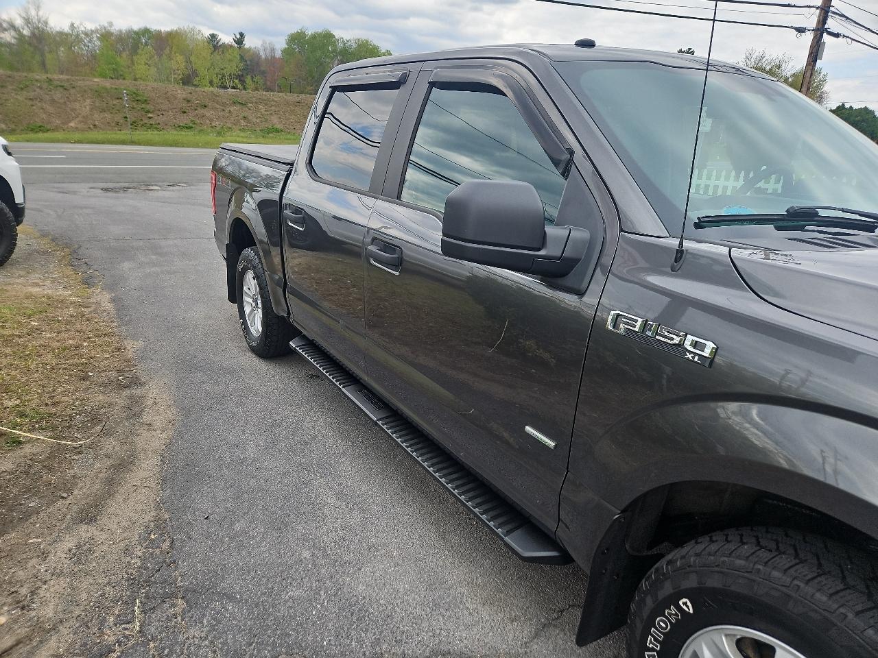Ford F-150 XLT 4WD SuperCrew 5.5' Box 2017